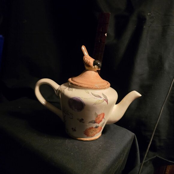 Vintage Cracker Barrel Ceramic Bird Lid Teapot With Floral Design - Picture 2 of 8